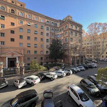 Domus Dolce Vita - Apartment Rome Bagian luar foto
