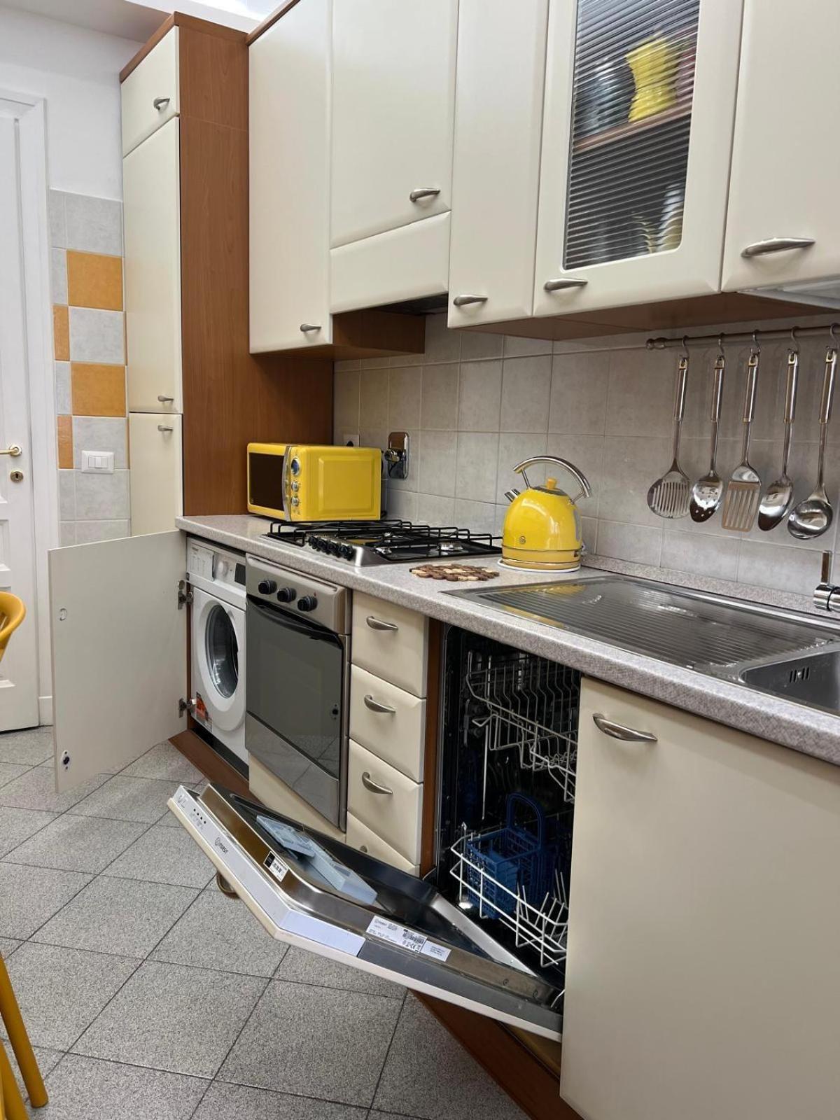 Domus Dolce Vita - Apartment Rome Bagian luar foto